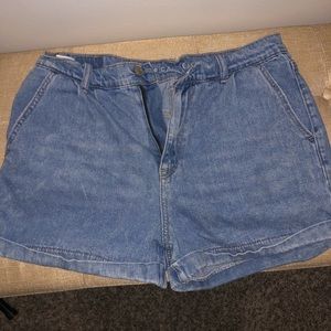 AE Jean Shorts
